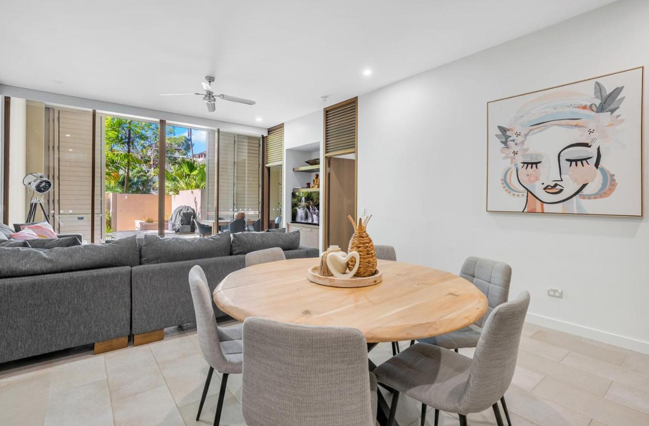 Elysium Private Apartments Triton By The Sea Palm Cove Exteriér fotografie