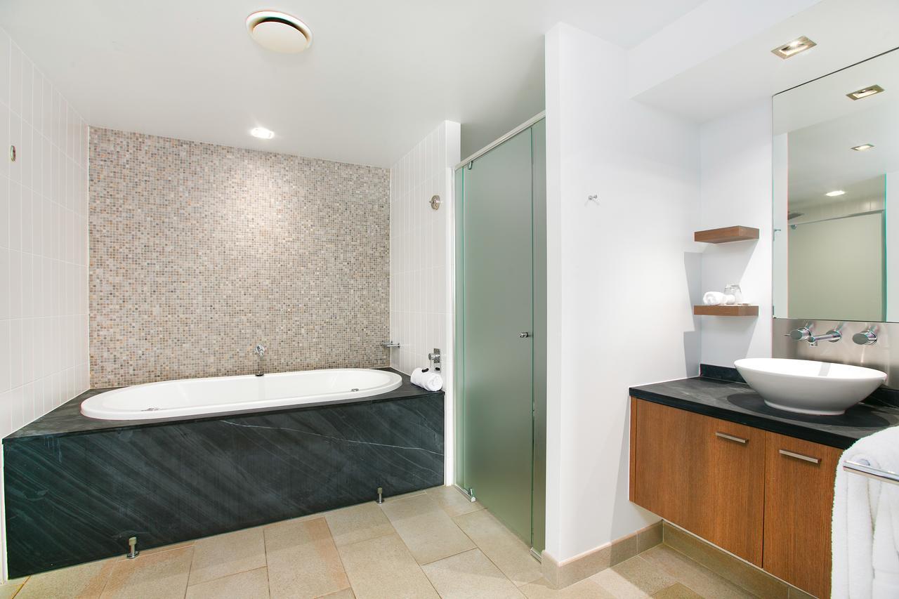 Elysium Private Apartments Triton By The Sea Palm Cove Exteriér fotografie